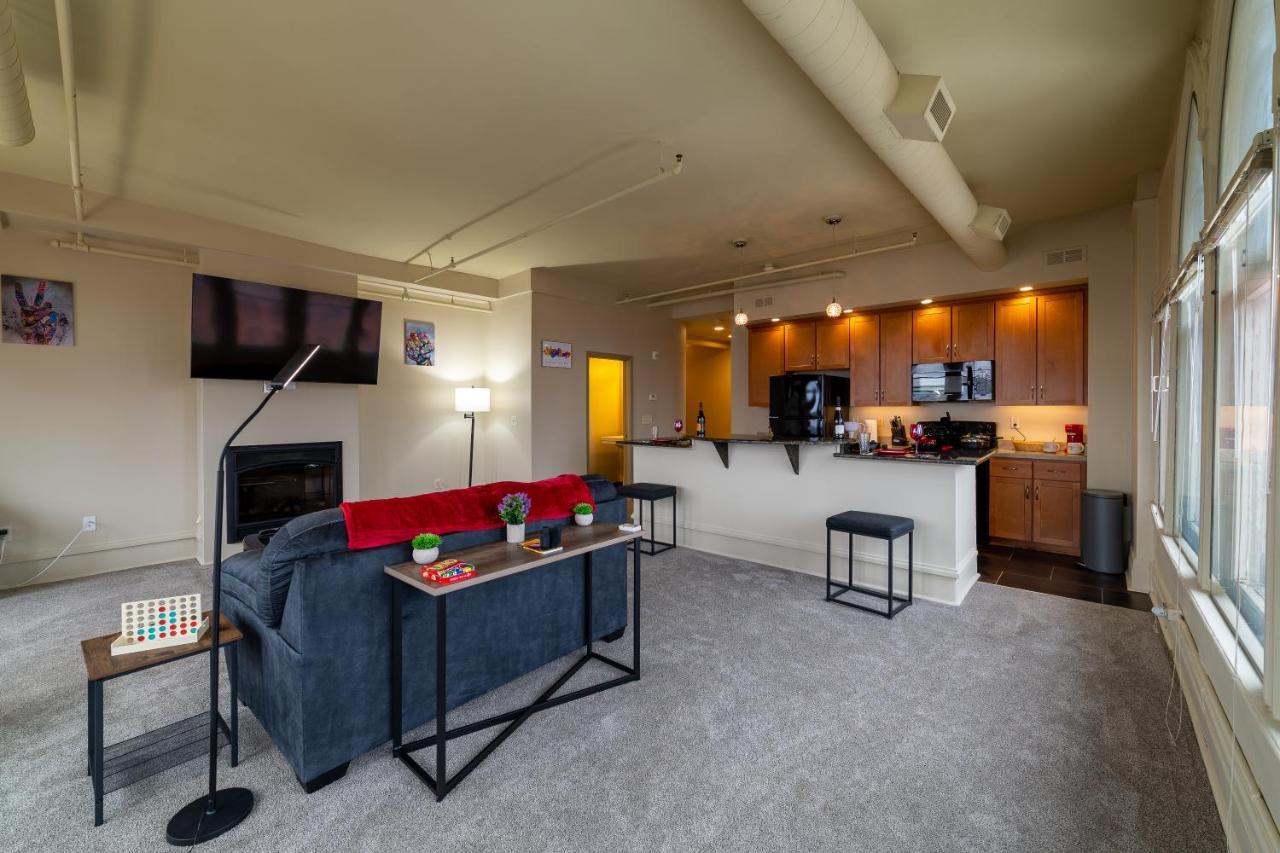羅徹斯特King Bed W/ Panoramic Views Of Dt!公寓 外观 照片